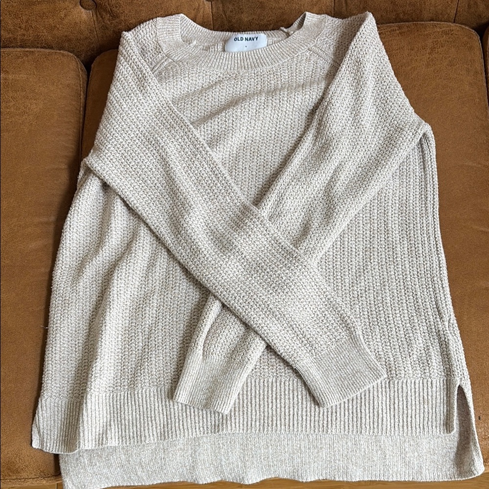 Old Navy Women's Cream Sweater